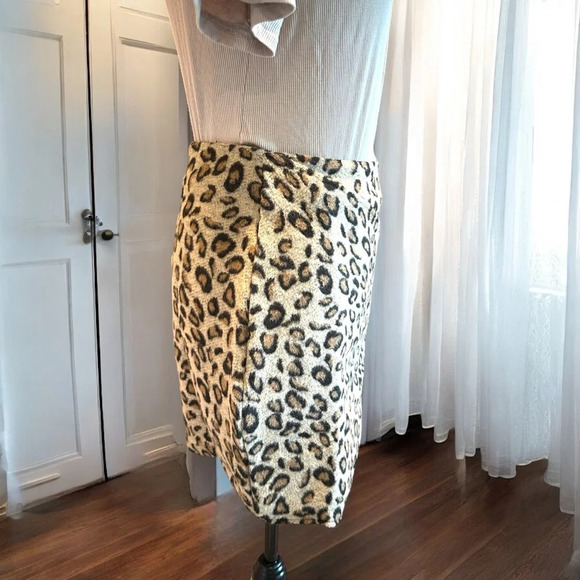 hayden Los Angeles Mini Skirt Leopard Print Asymmetrical Faux Wrap Wool Blend Md - Picture 5 of 9